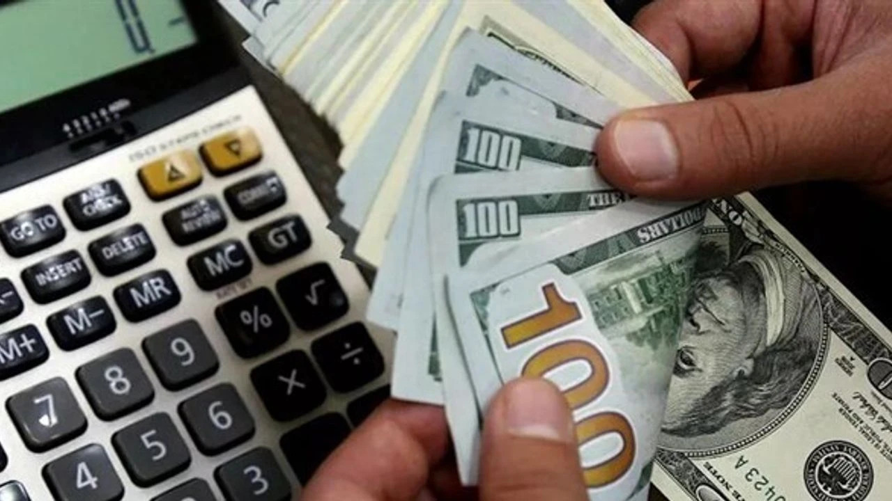 Doların hızlı çöküşü: Türk Lirası yükselirken yerli yatırımcılar Dövizi terk ediyor